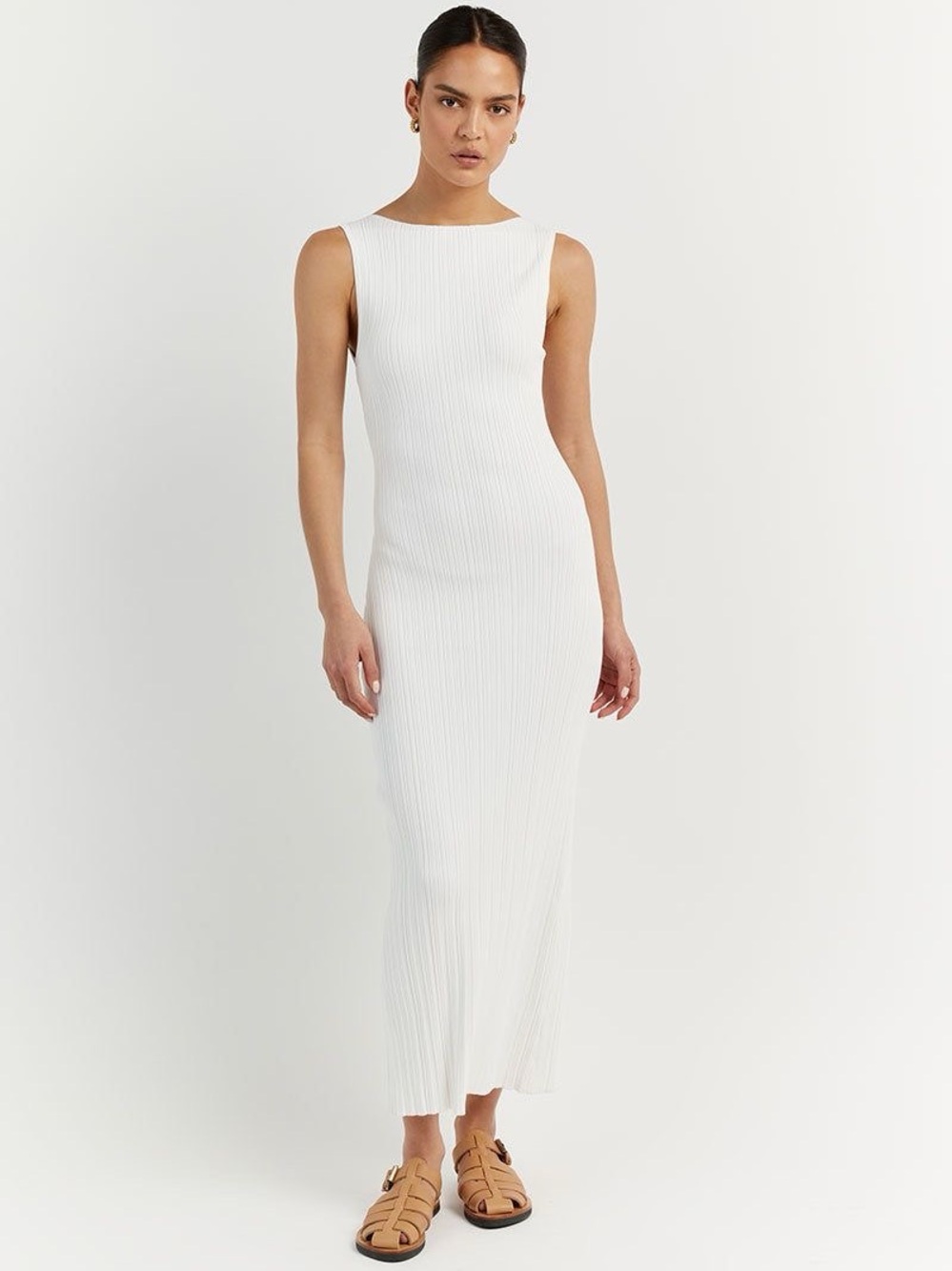 DISSH White Ribbed Sleeveless Maxi Dress